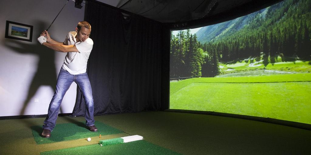 8 Benefits of a Golf Simulator-preview image